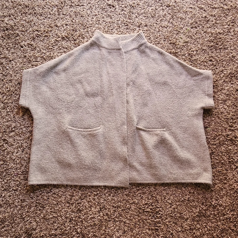 Anthropologie gray warm and cozy‎ woolen cardigan OS